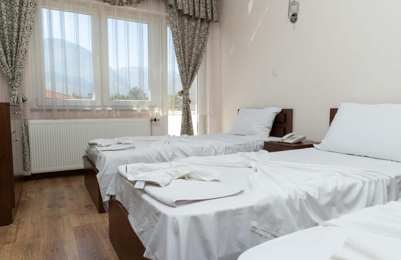 Hotel Leo Peje Dış mekan fotoğraf