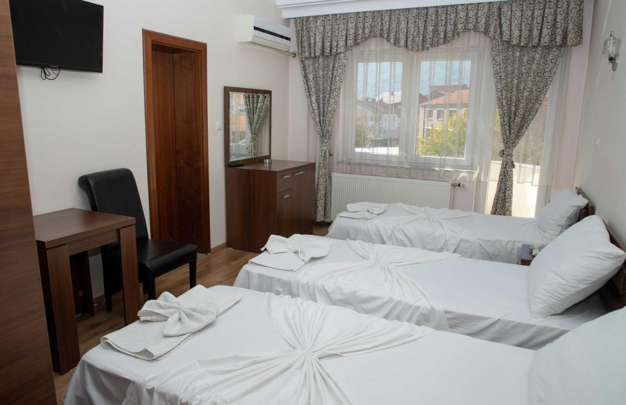 Hotel Leo Peje Dış mekan fotoğraf